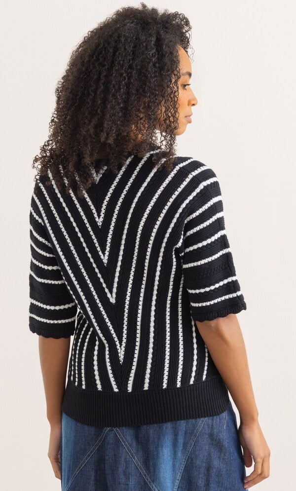 Chevron V Neck Jumper