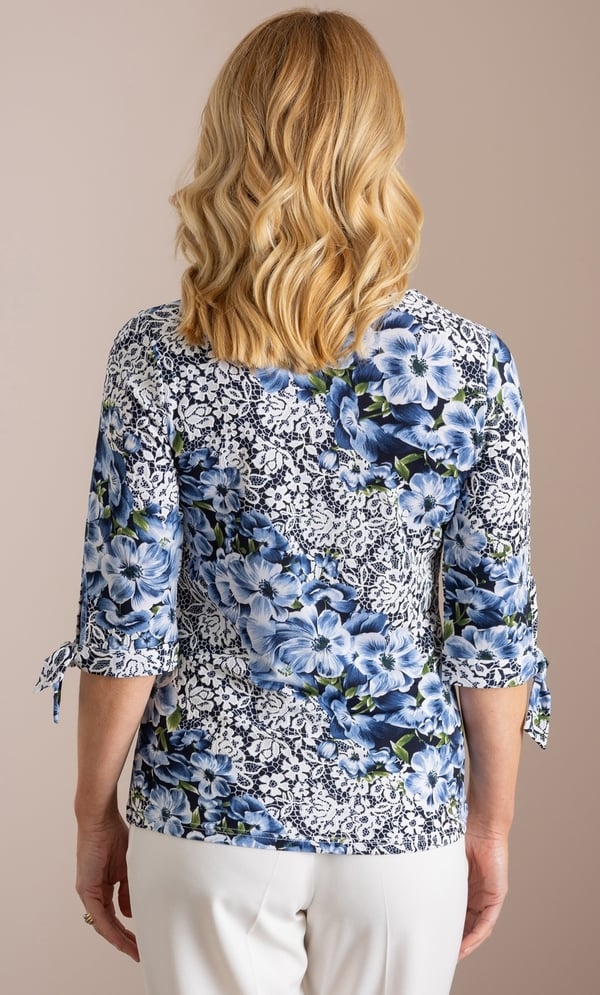 Anna Rose Textured Floral Print Top