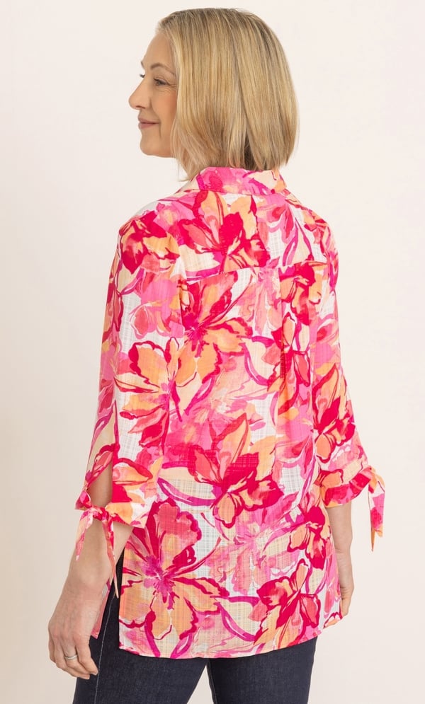Anna Rose Printed Tie Cuff Blouse