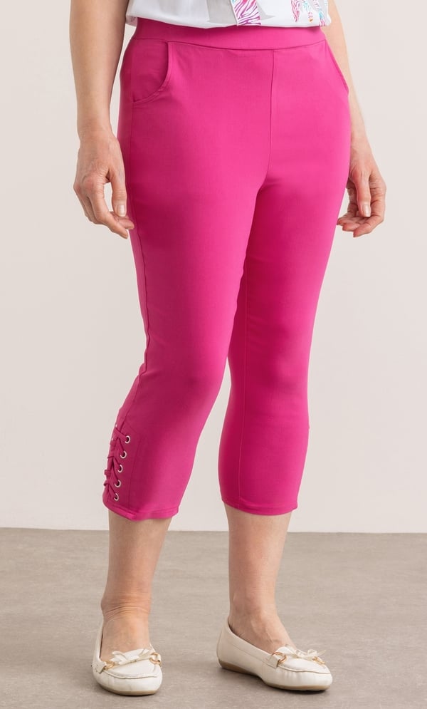 Anna Rose Pull On Cropped Trousers
