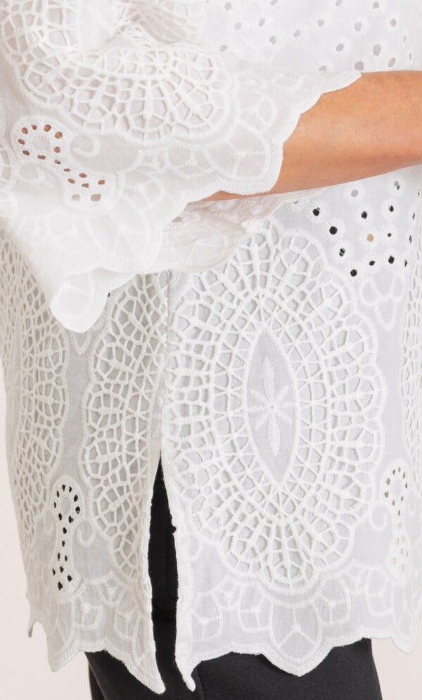 Anna Rose Eyelet Embroidered Cotton Top