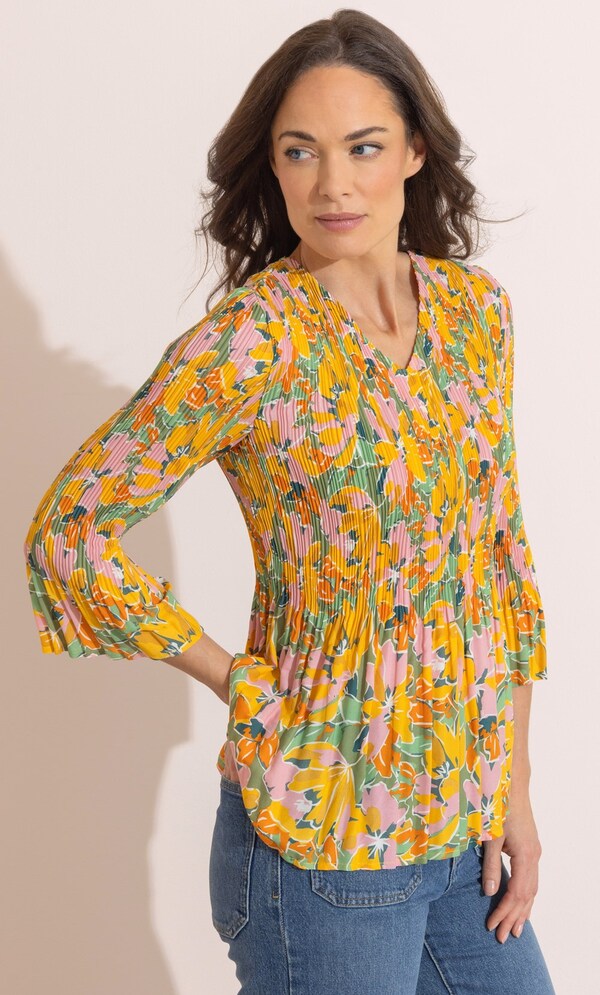 Floral Print Pleated Top