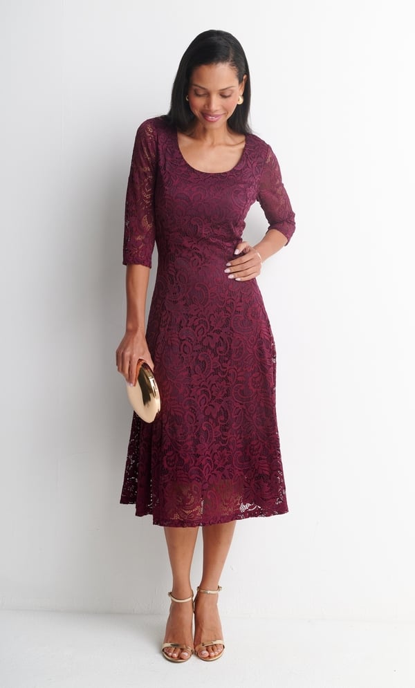 Anna Rose Floral Stretch Lace Midi Dress