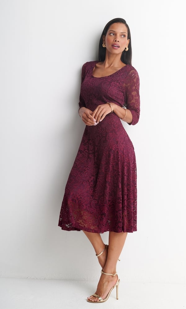 Anna Rose Floral Stretch Lace Midi Dress