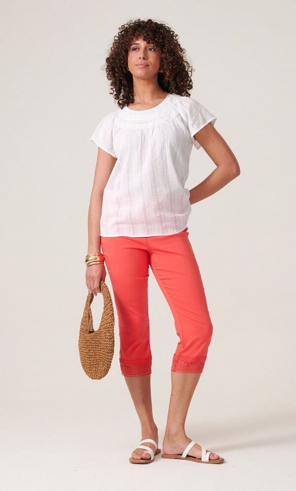 Lace Trim Pull On Capri Trousers