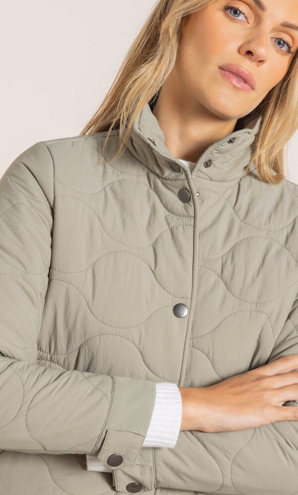 Quilted Jacket in Green | Klass