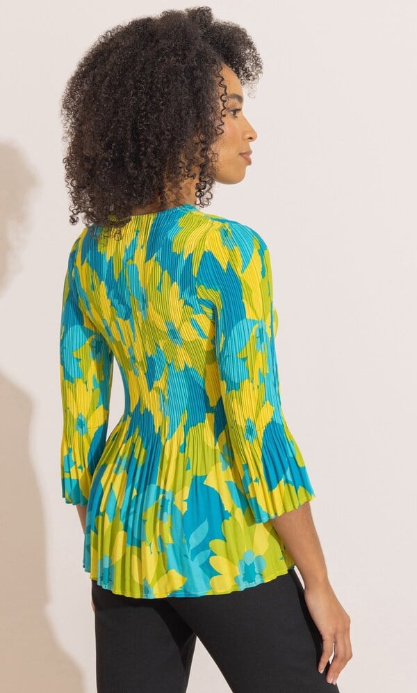 Floral Print Pleated Top