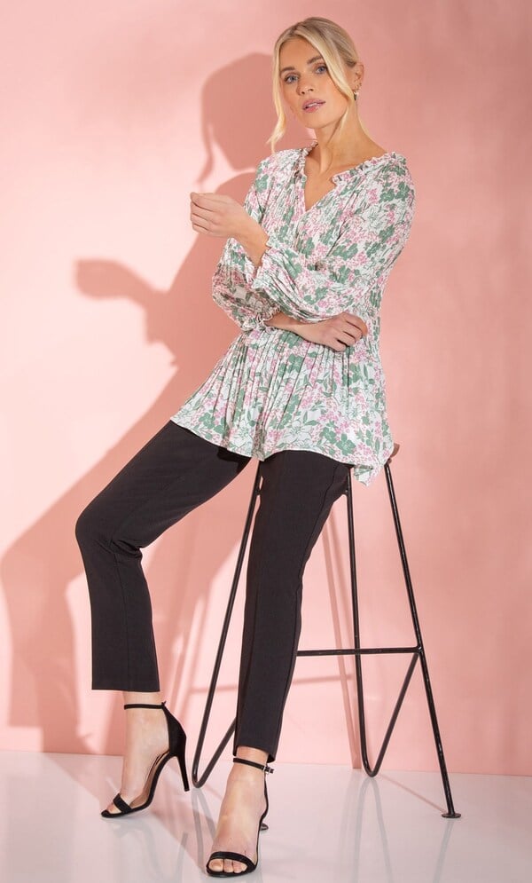 Garden Print Pleated Georgette Top
