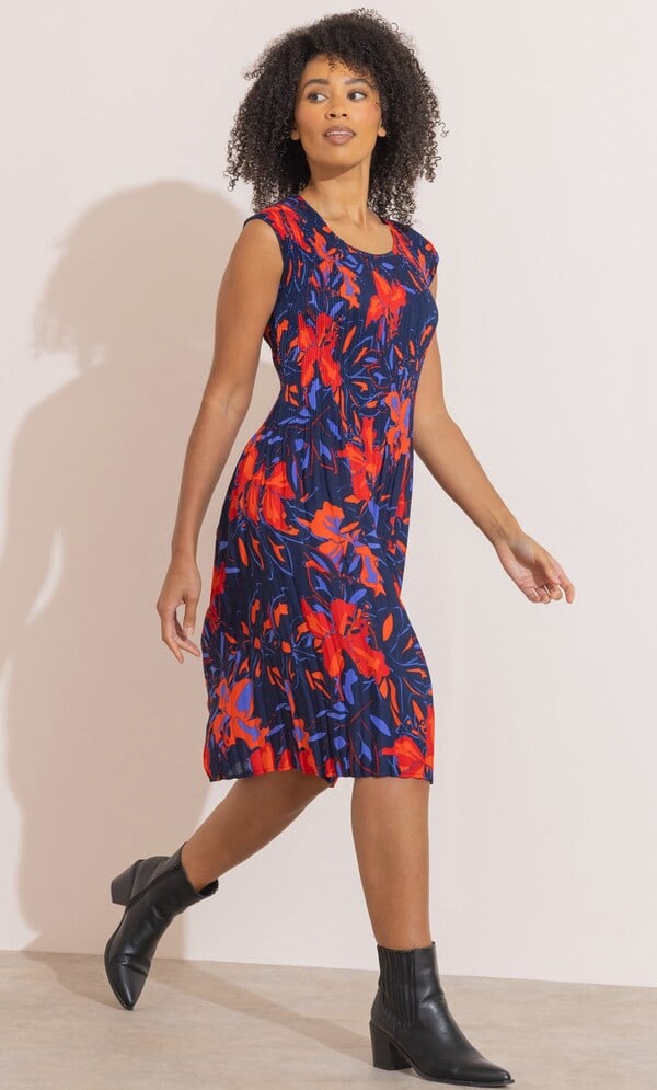 Floral Print Pleated Dress