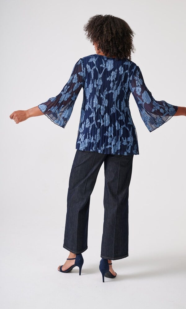 Pleated Floral V Neck Top