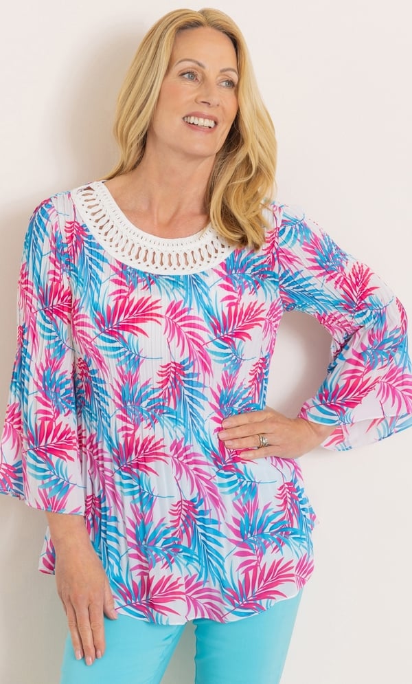 Anna Rose Leaf Print Pleated Top