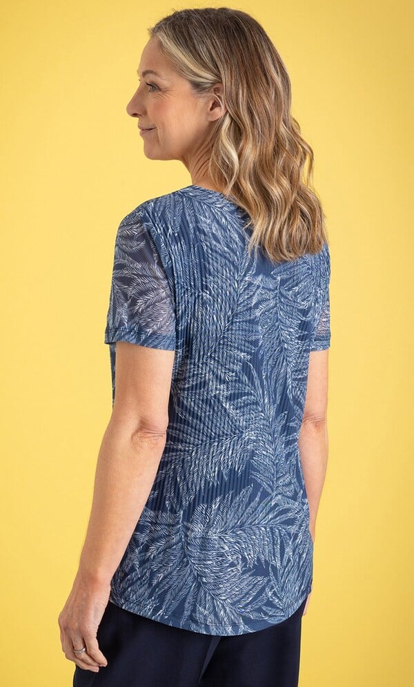 Anna Rose Leaf Print Top