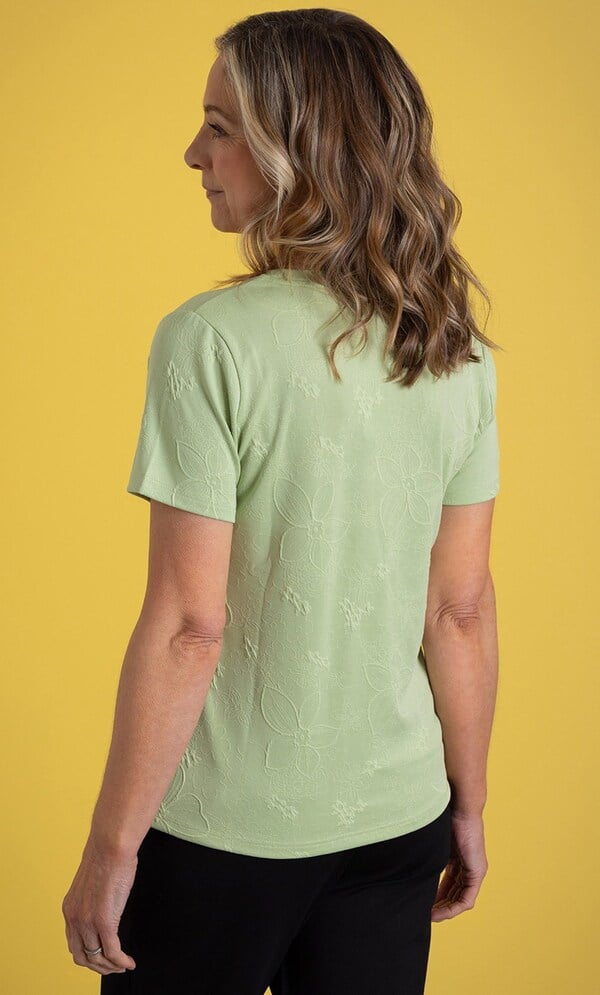 Anna Rose Floral Textured Short Sleeve Top