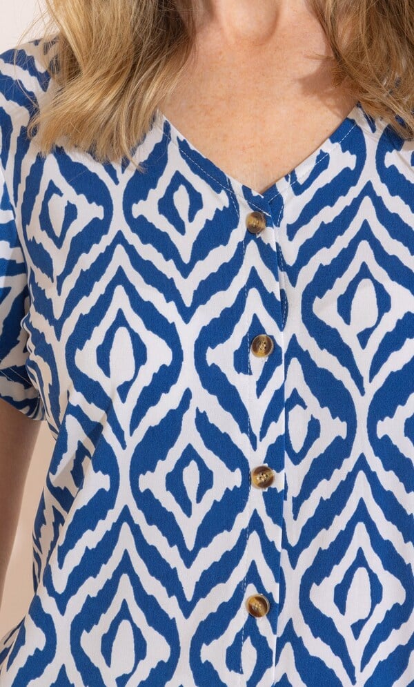 Anna Rose Geometric Printed Top