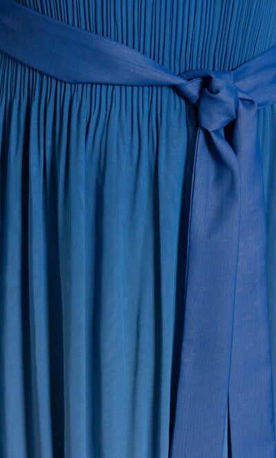 Sleeveless Pleated Ombre Dress