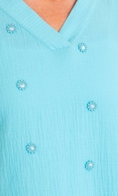 Anna Rose Floral Embroidered Textured Cotton Top