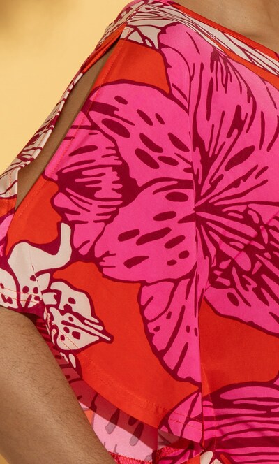 Bold Floral Printed Jersey Top