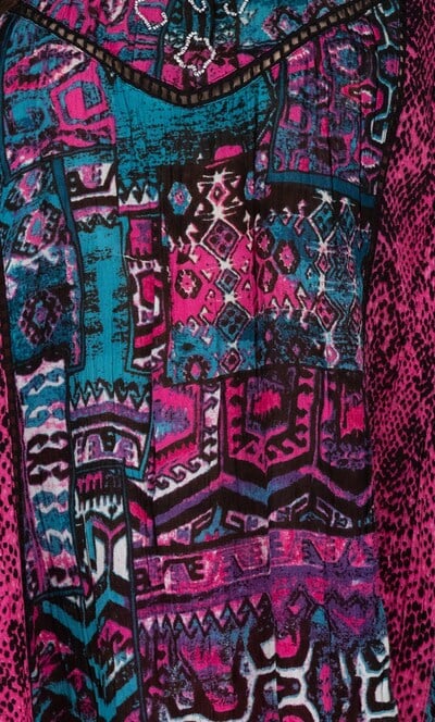 Sleeveless Panelled Embellished Print Top