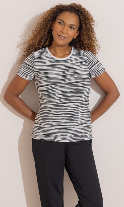 Anna Rose Printed Textured Wave T-Shirt