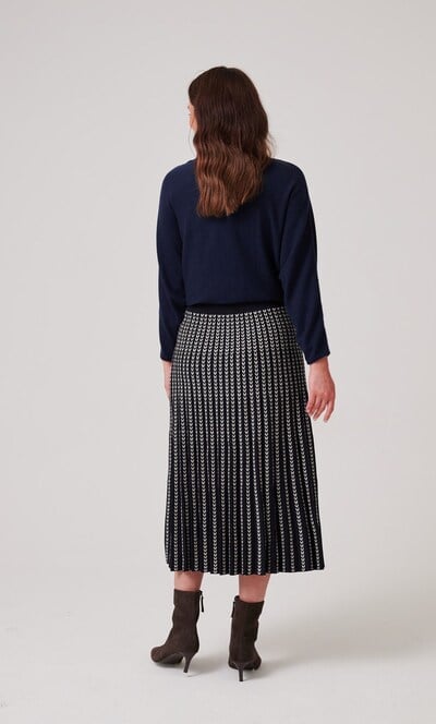 Knitted Chevron Pleated Midi Skirt