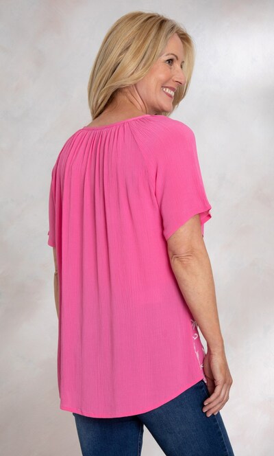 Anna Rose Embroidered Crinkle Blouse