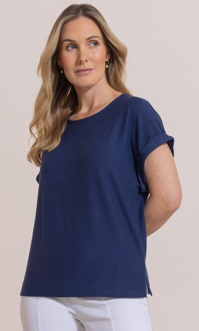 Textured Short Sleeve Round Neck T-Shirt