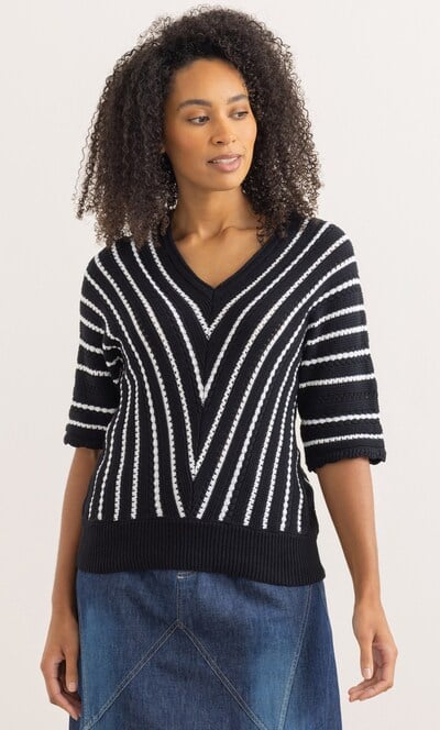 Chevron V Neck Jumper
