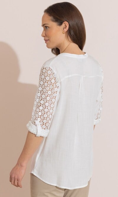 Lace Trim 3/4 Sleeve Blouse