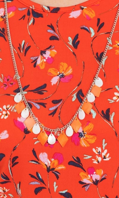 Anna Rose Garden print Top With Necklace