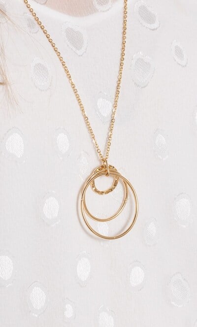 Bell Sleeve Top With Necklace