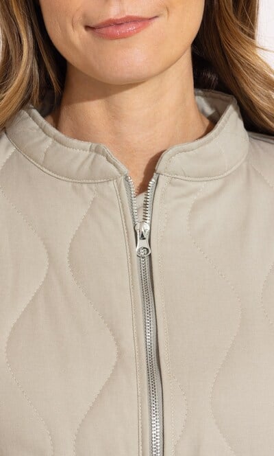 Lightweight Quilted Jacket