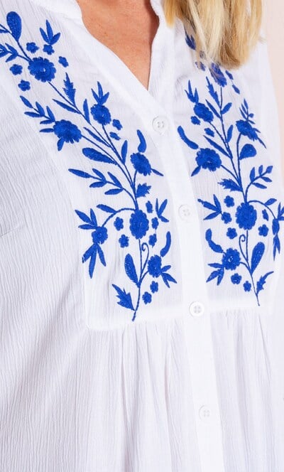 Anna Rose Embroidered Blouse