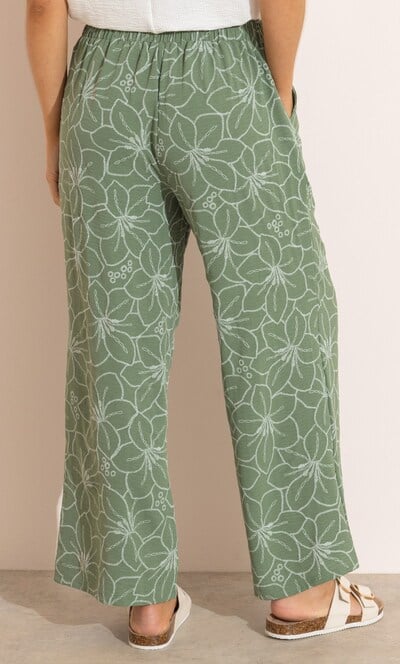 Floral Printed Wide Leg Trousers