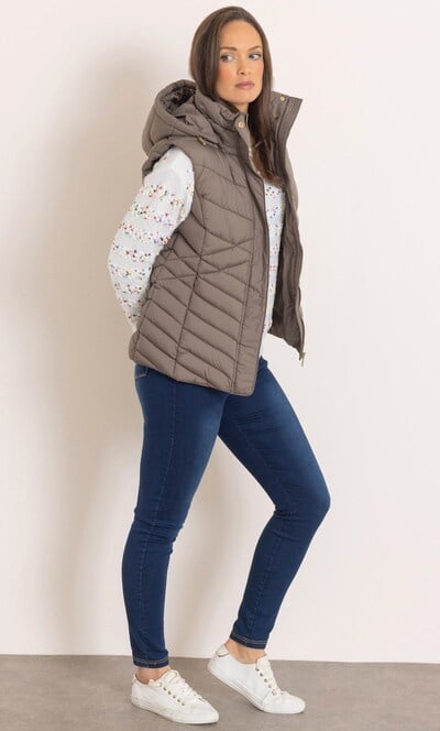 Hooded Quilted Gilet