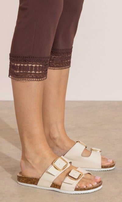 Lace Trim Pull On Capri Trousers