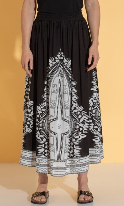 Border Printed Pull On Maxi Skirt