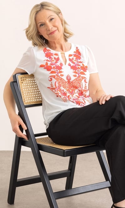 Anna Rose Embellished Placement Print Top