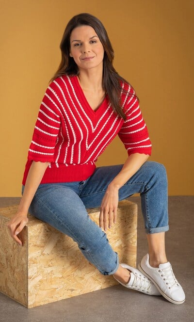Chevron V Neck Jumper