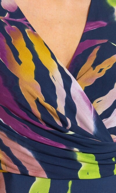 Printed Short Sleeve Midi Dress