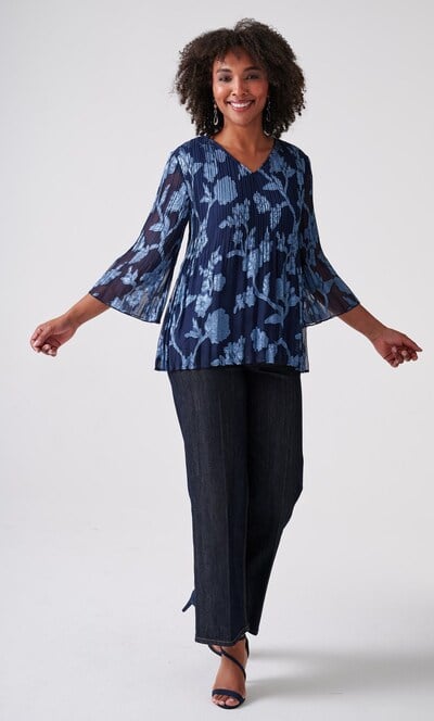 Pleated Floral V Neck Top