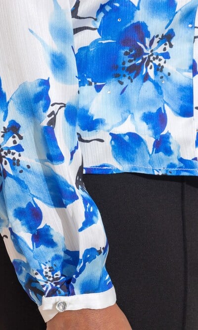 Anna Rose Embellished Floral Border Print Blouse