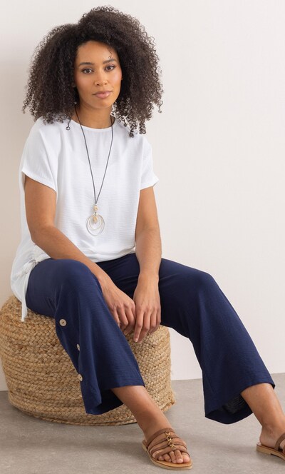 Textured Tie Top With Necklace
