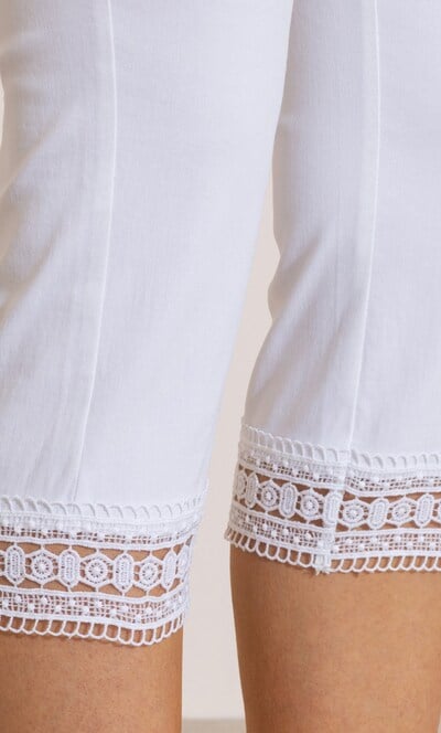 Lace Trim Pull On Capri Trousers