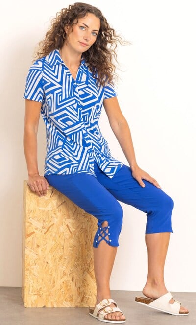 Anna Rose Short Sleeve Printed Blouse