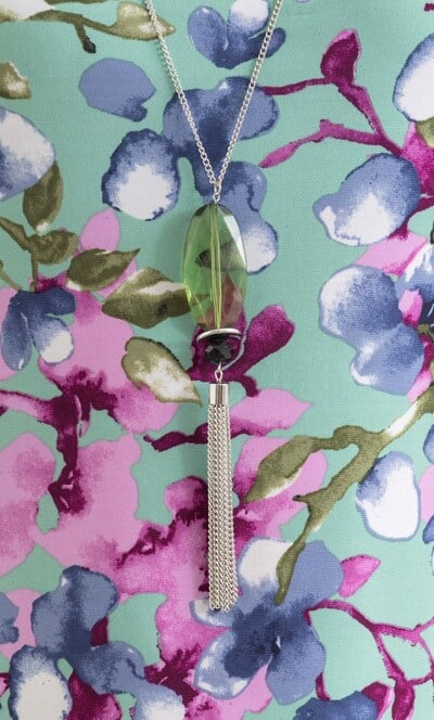 Floral Print Square Neck Top With Necklace