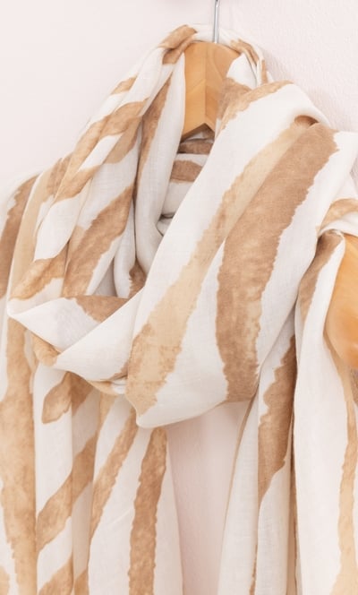 Lightweight Printed Scarf