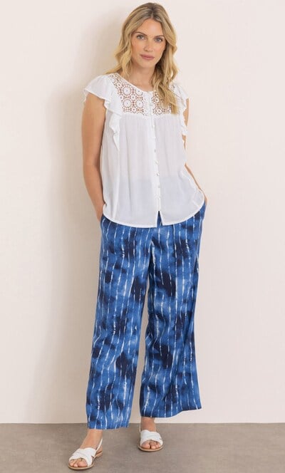 Short Sleeve Lace Trim Blouse