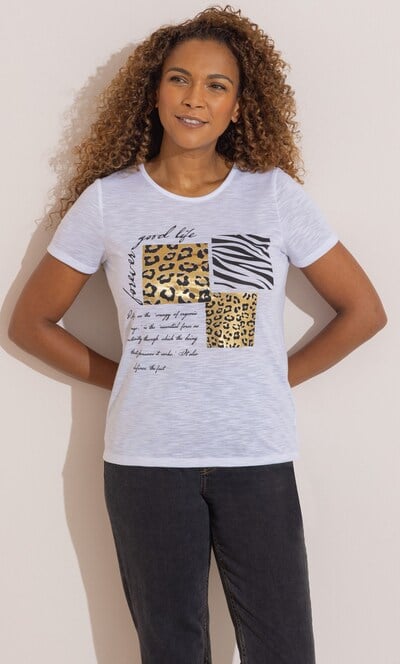 Anna Rose Animal Graphic Print T-Shirt