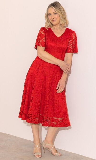 Anna Rose Floral Lace Dress