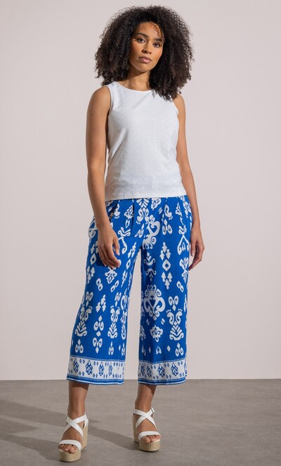 Sleeveless Textured Top